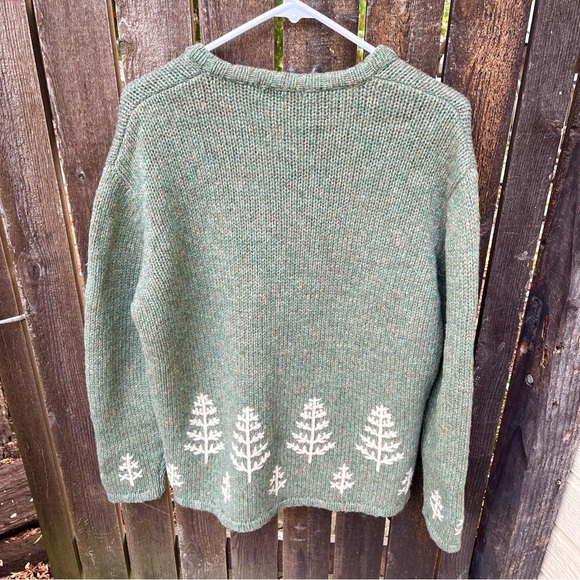 Eddie Bauer Green Wool Fair Isle Embroidery Chunky Knit V-Neck Sweater Sz L - Picture 6 of 15